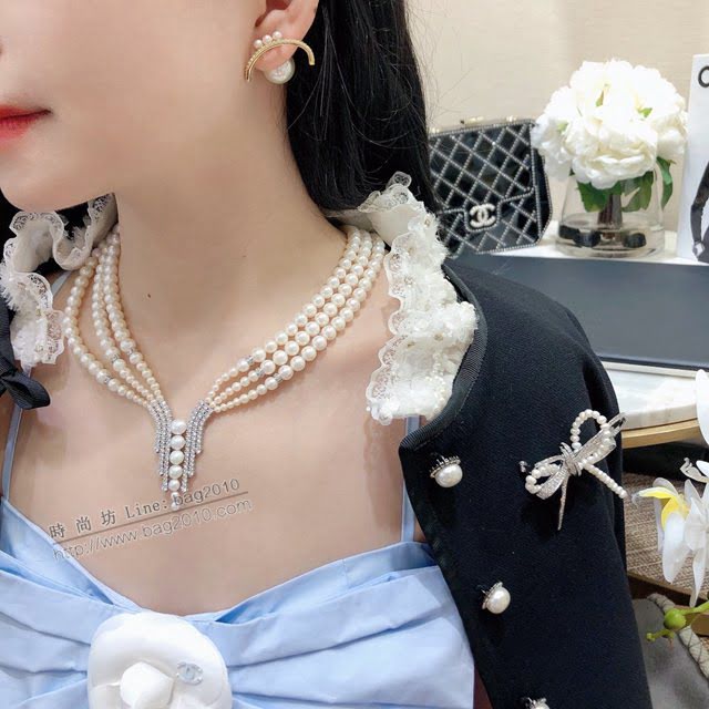 Dior飾品 迪奧經典熱銷款對版耳釘 施華洛珍珠耳環  zgd1000